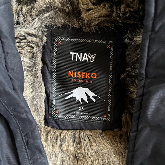 TNA Winter Jacket - Picture 3 of 3